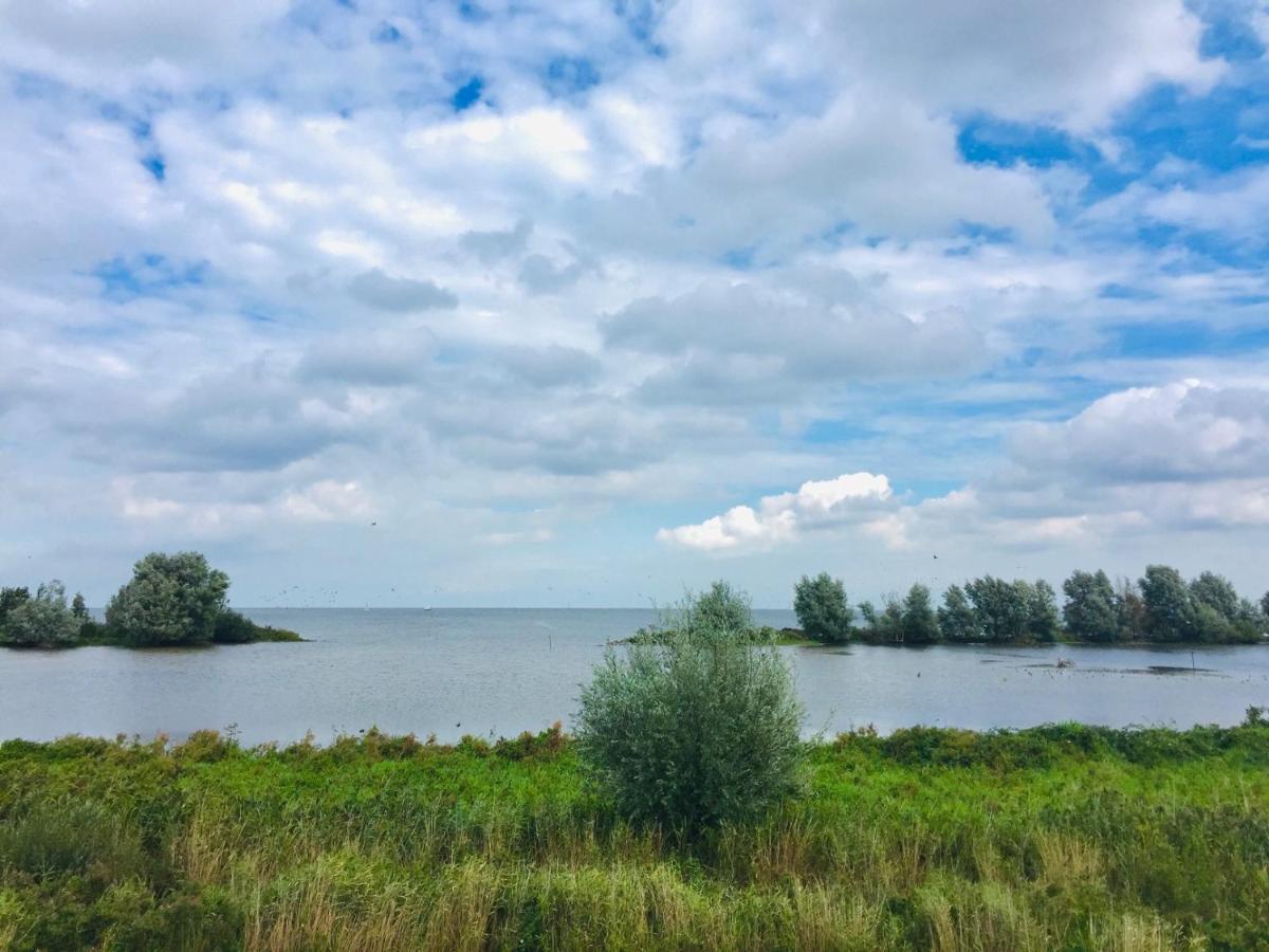 Ferienhaus Max Am Wasser Ferienpark Vislust Wervershoof Exterior foto